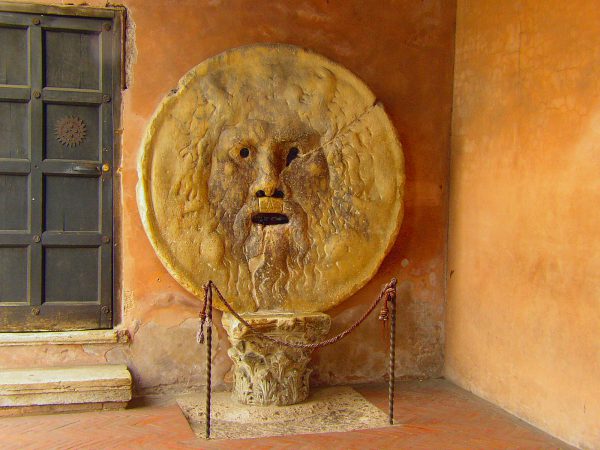 ローマ観光最新情報 スポットが一部有料になりつつあります ハネムーンs